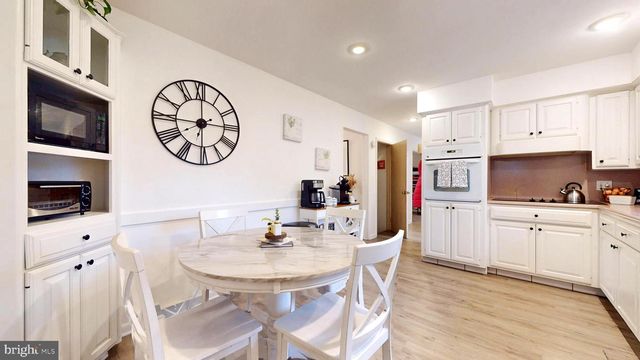 2459 BUTTONWOOD DR, Vineland, NJ 08361
