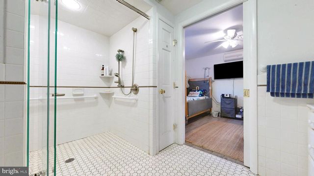 2459 BUTTONWOOD DR, Vineland, NJ 08361