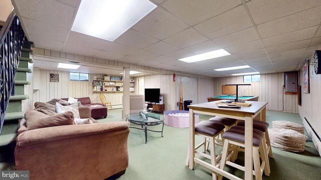2459 BUTTONWOOD DR, Vineland, NJ 08361