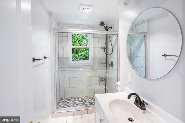 614 LARCHMONT AVE, Capitol Heights, MD 20743