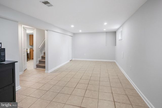614 LARCHMONT AVE, Capitol Heights, MD 20743