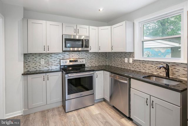 614 LARCHMONT AVE, Capitol Heights, MD 20743