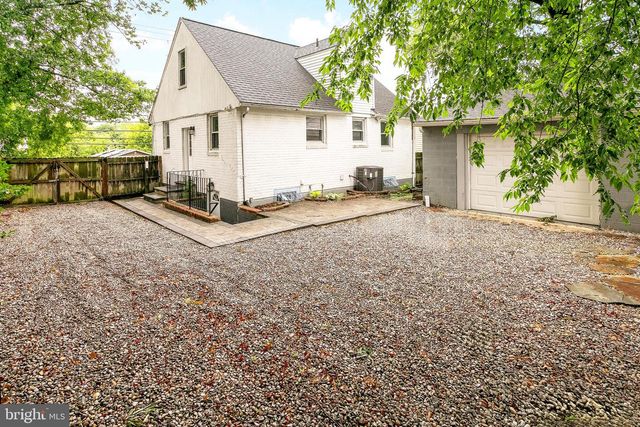 614 LARCHMONT AVE, Capitol Heights, MD 20743