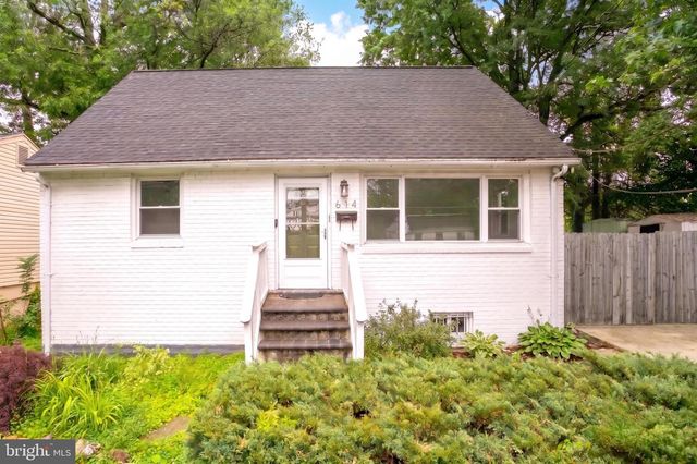 614 LARCHMONT AVE, Capitol Heights, MD 20743