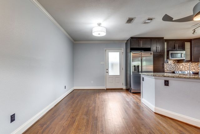 9520 Ash Creek Drive, Dallas, TX 75228