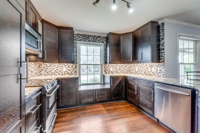 9520 Ash Creek Drive, Dallas, TX 75228