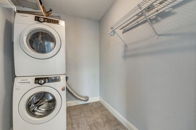 9520 Ash Creek Drive, Dallas, TX 75228