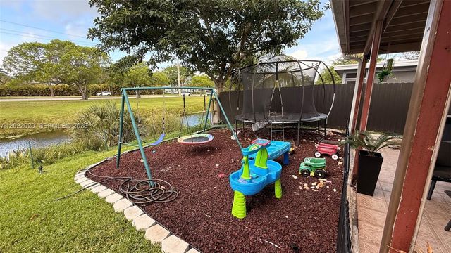22743 SW 56th Ave, Boca Raton, FL 33433