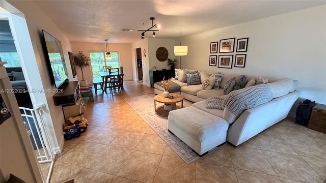 22743 SW 56th Ave, Boca Raton, FL 33433