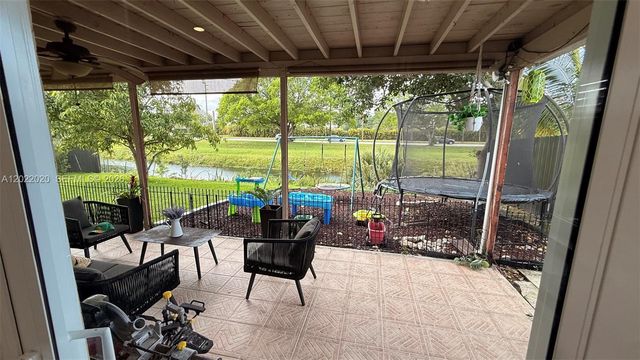 22743 SW 56th Ave, Boca Raton, FL 33433