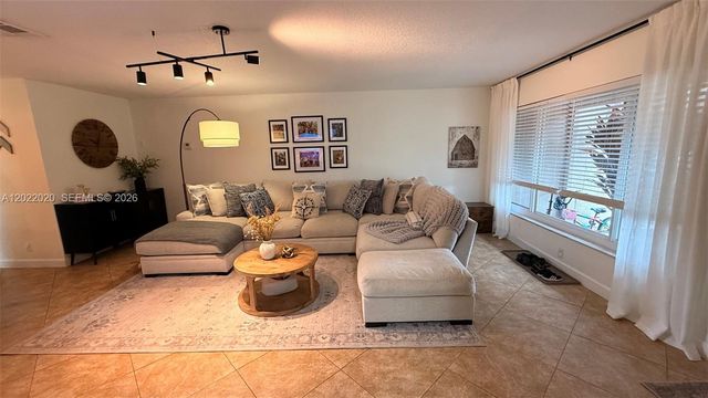 22743 SW 56th Ave, Boca Raton, FL 33433