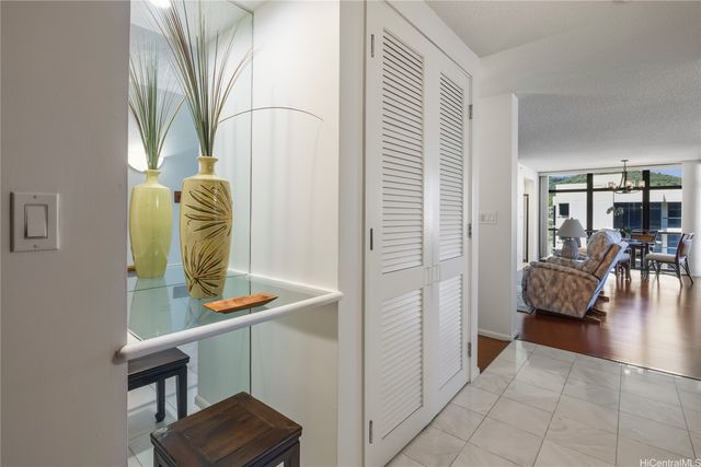 1015 Wilder Avenue 1104, Honolulu, HI 96822
