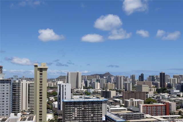 1015 Wilder Avenue 1104, Honolulu, HI 96822