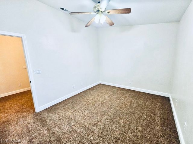 5953 Crumbling Ridge Street, Henderson, NV 89011