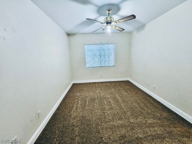 5953 Crumbling Ridge Street, Henderson, NV 89011