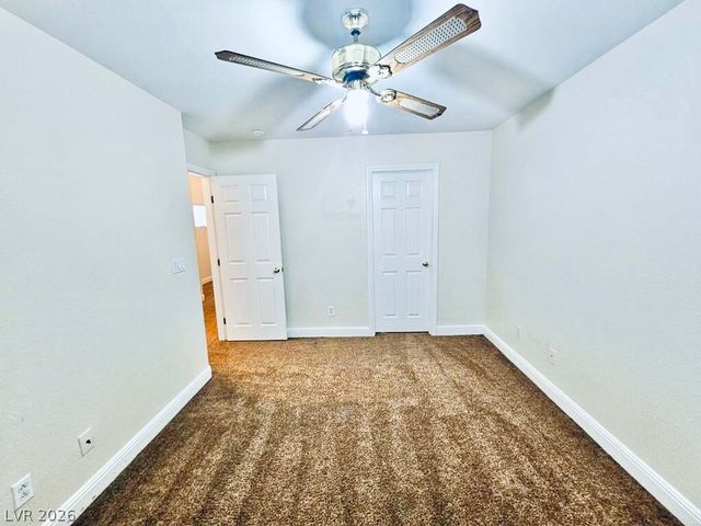 5953 Crumbling Ridge Street, Henderson, NV 89011