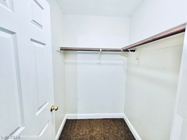 5953 Crumbling Ridge Street, Henderson, NV 89011