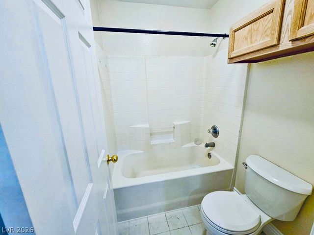 5953 Crumbling Ridge Street, Henderson, NV 89011