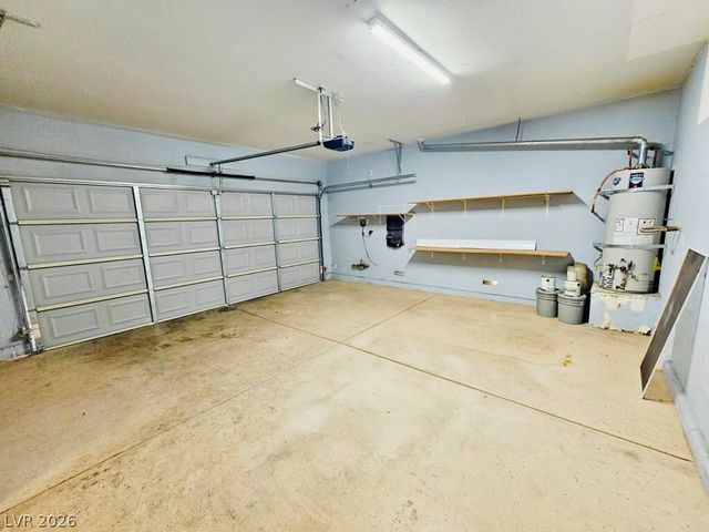 5953 Crumbling Ridge Street, Henderson, NV 89011