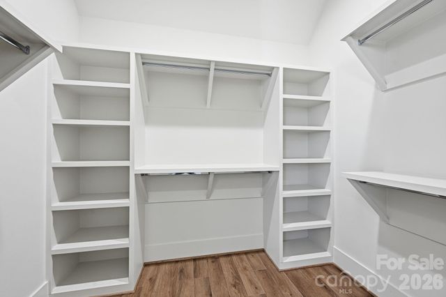 7237 Westrow Avenue, Charlotte, NC 28278