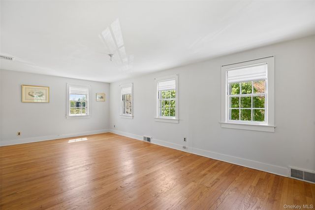 345 McLain Street, Bedford Hills, NY 10507