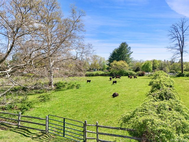 345 McLain Street, Bedford Hills, NY 10507