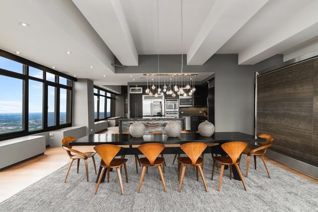 175 E Delaware Place 9210, Chicago, IL 60611
