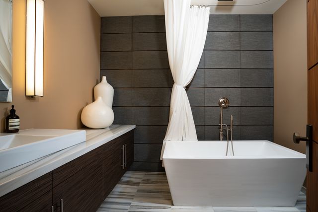 175 E Delaware Place 9210, Chicago, IL 60611