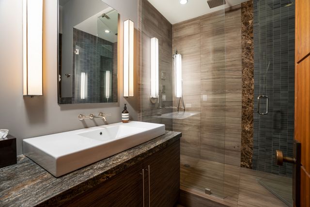 175 E Delaware Place 9210, Chicago, IL 60611