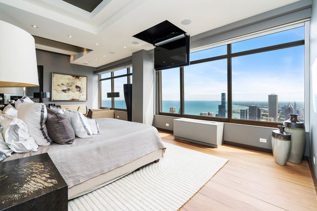 175 E Delaware Place 9210, Chicago, IL 60611
