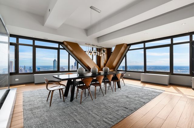 175 E Delaware Place 9210, Chicago, IL 60611