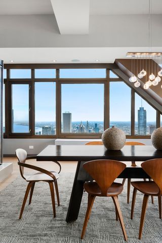 175 E Delaware Place 9210, Chicago, IL 60611
