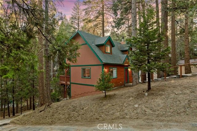 432 Clubhouse Drive, Lake Arrowhead, CA 92352