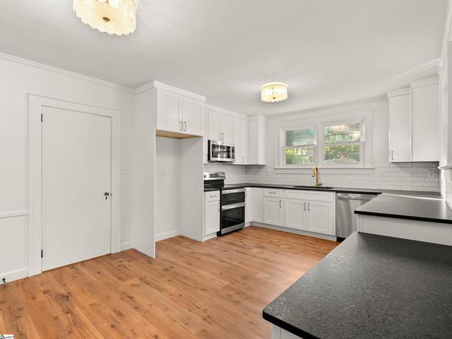 1429 E Calhoun Street, Anderson, SC 29621