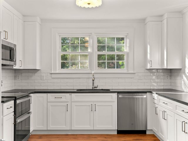 1429 E Calhoun Street, Anderson, SC 29621