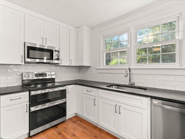 1429 E Calhoun Street, Anderson, SC 29621