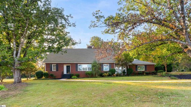 1429 E Calhoun Street, Anderson, SC 29621