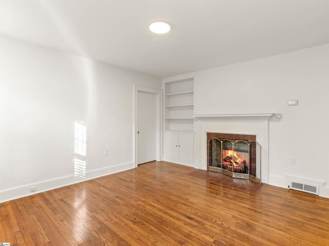 1429 E Calhoun Street, Anderson, SC 29621