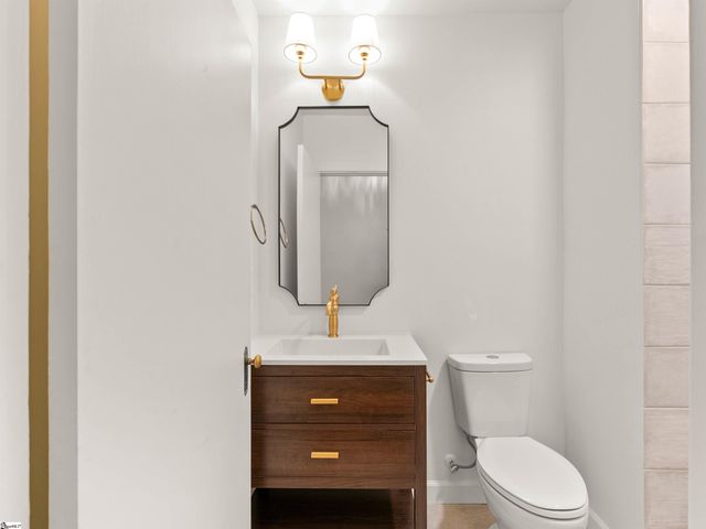 1429 E Calhoun Street, Anderson, SC 29621