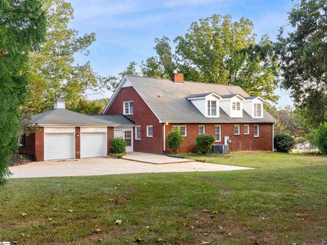 1429 E Calhoun Street, Anderson, SC 29621