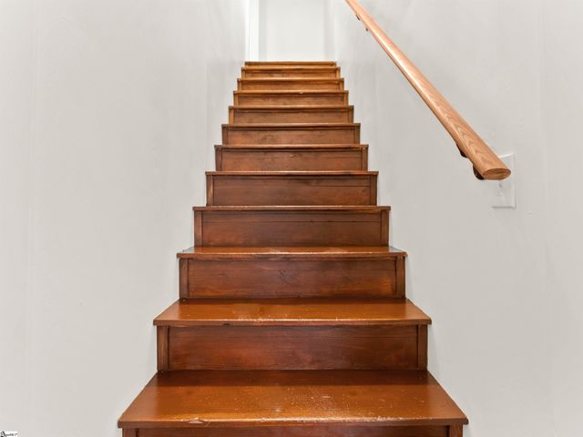 1429 E Calhoun Street, Anderson, SC 29621