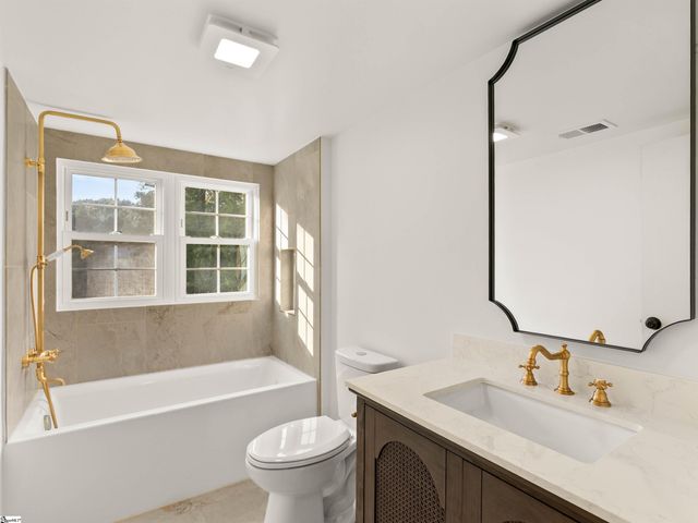 1429 E Calhoun Street, Anderson, SC 29621