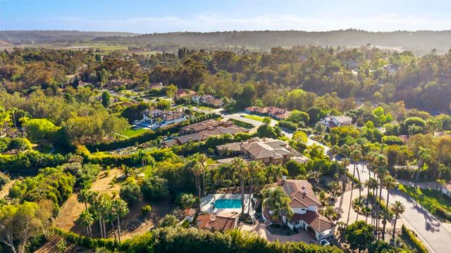 16591 Via Lago Azul, Rancho Santa Fe, CA 92067