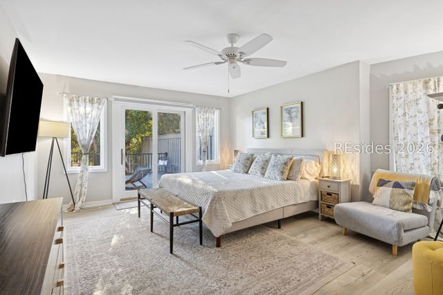 8 Windjammer Ct, Hilton Head Island, SC 29928
