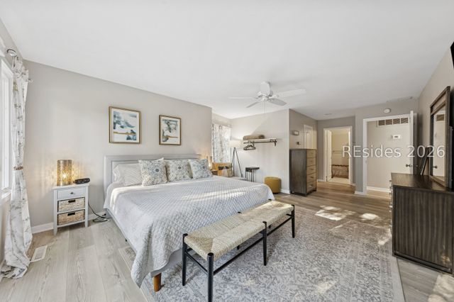 8 Windjammer Ct, Hilton Head Island, SC 29928