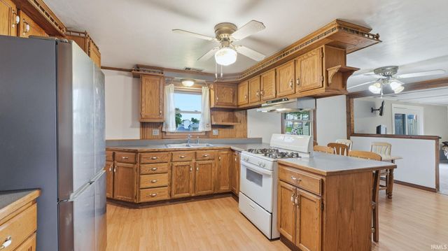 4626 W California Road, Fort Wayne, IN 46818