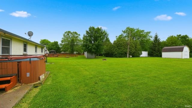 4626 W California Road, Fort Wayne, IN 46818