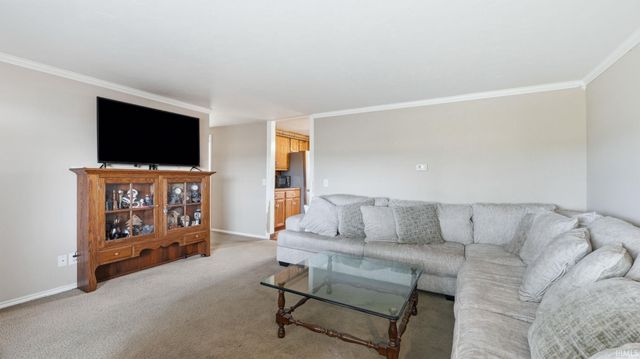 4626 W California Road, Fort Wayne, IN 46818