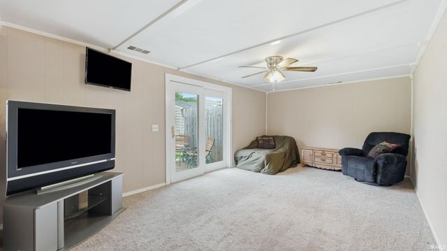 4626 W California Road, Fort Wayne, IN 46818