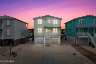 2724 W Pelican Drive, Oak Island, NC 28465